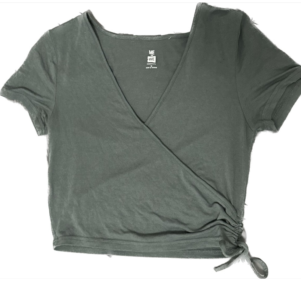 green cross tie crop top